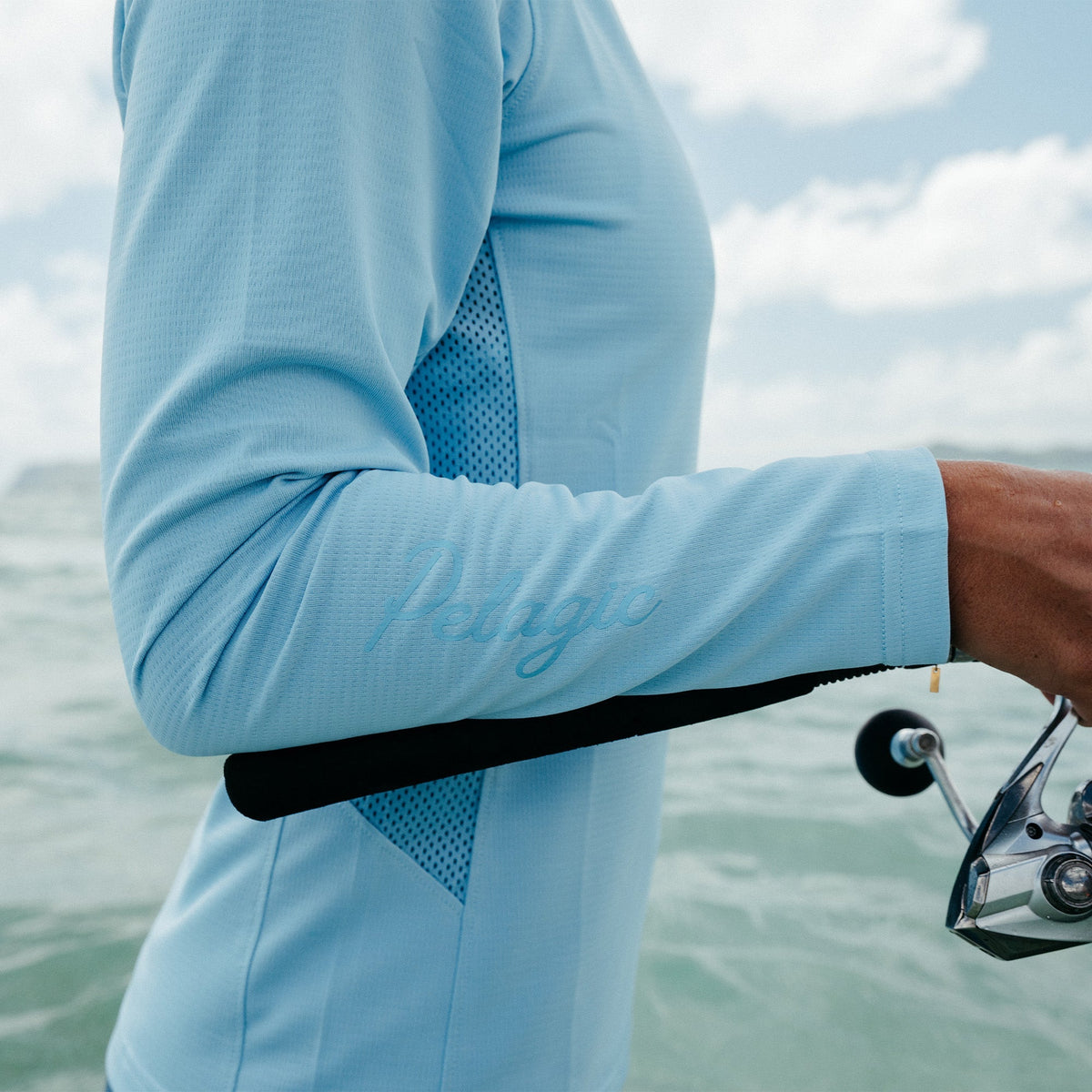 Pelagic Deals / Ws Hooded Fishing Shirt - Ws Exo-Tech