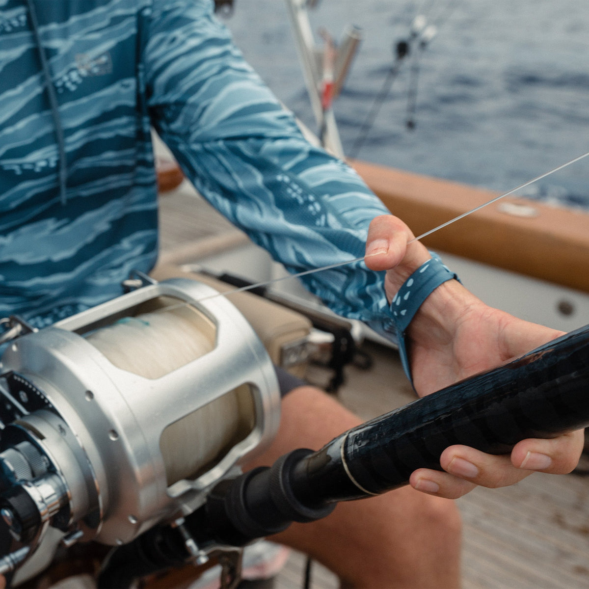 Pelagic New / Hooded Fishing Shirt - Vaportek